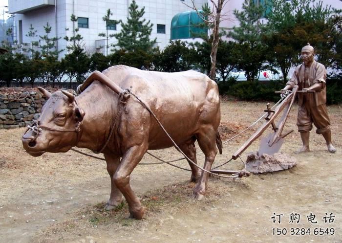 農耕牛雕塑廠家 仿銅色效果 不銹鋼農耕牛雕塑定制