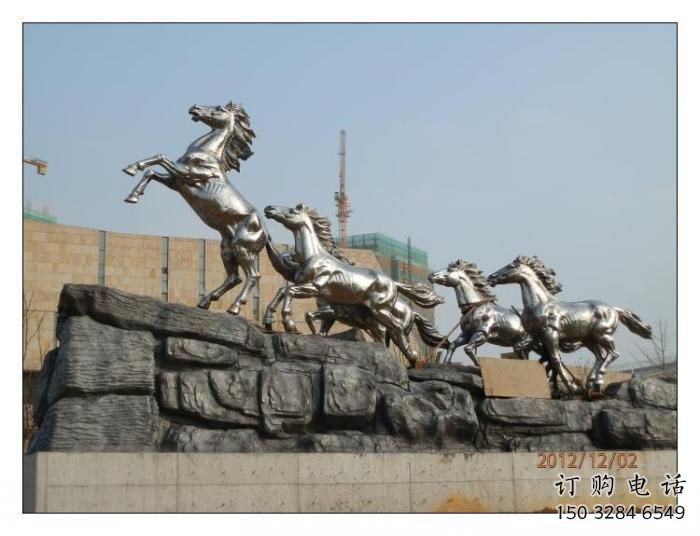 群馬雕塑廠家 群雕動物像 不銹鋼群馬雕塑廠家