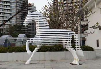 鏤空馬雕塑廠家 條紋格子式 不銹鋼鏤空馬雕塑定制