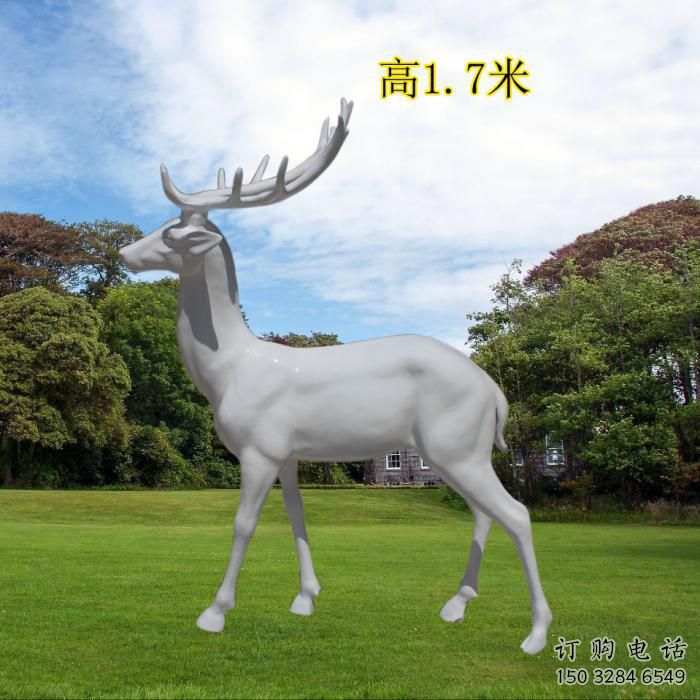 白色梅花鹿雕塑廠家,草地擺放 不銹鋼梅花鹿雕塑小品