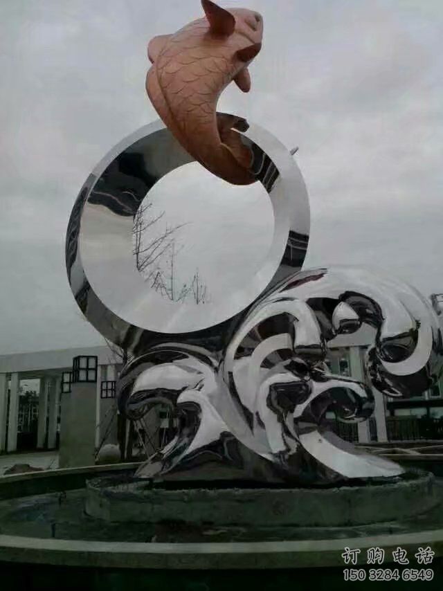 圓環(huán)魚雕塑廠家 生產制作企業(yè) 不銹鋼魚動物雕塑