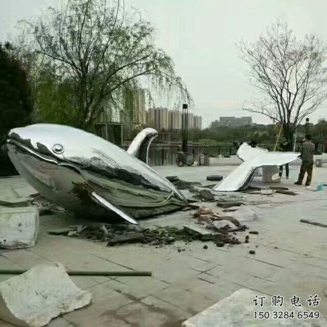 地面魚(yú)雕塑廠家 落地景觀小品 不銹鋼魚(yú)小品雕塑工廠