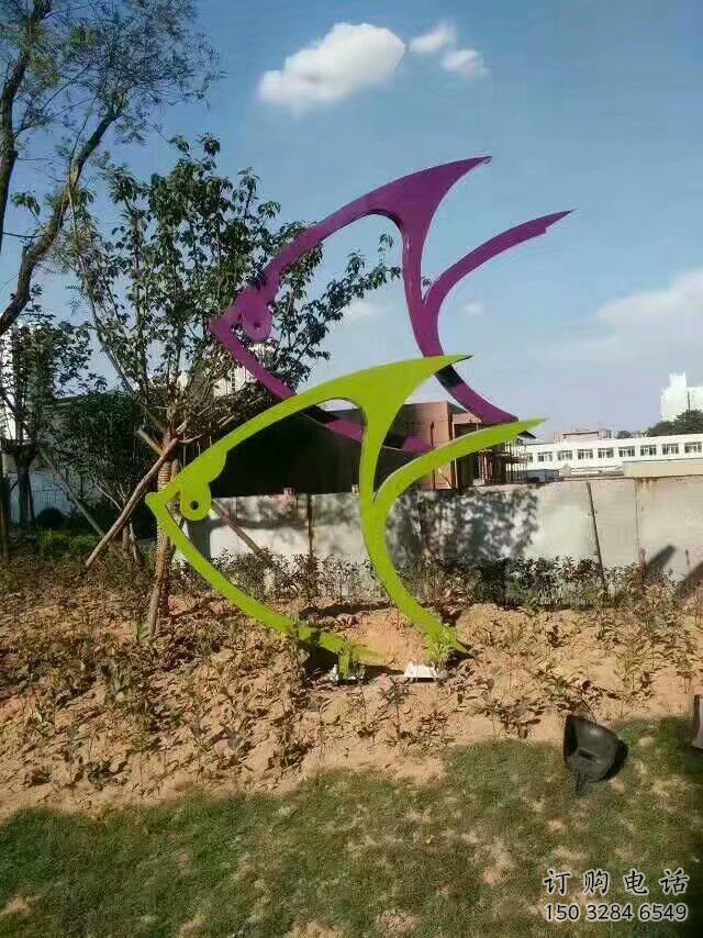烤漆小魚雕塑廠家 幾何雕塑魚價格