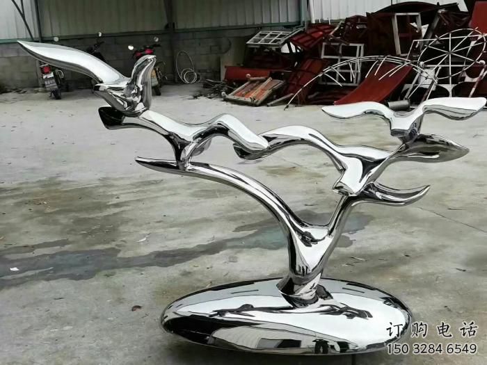 鏡面鴿子雕塑廠家 提供不銹鋼鏡面鴿子雕塑