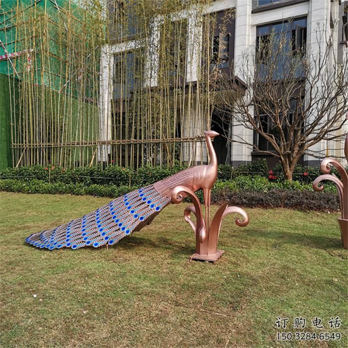 古銅色孔雀雕塑廠家 落地鳥禽 不銹鋼雕塑孔雀定做