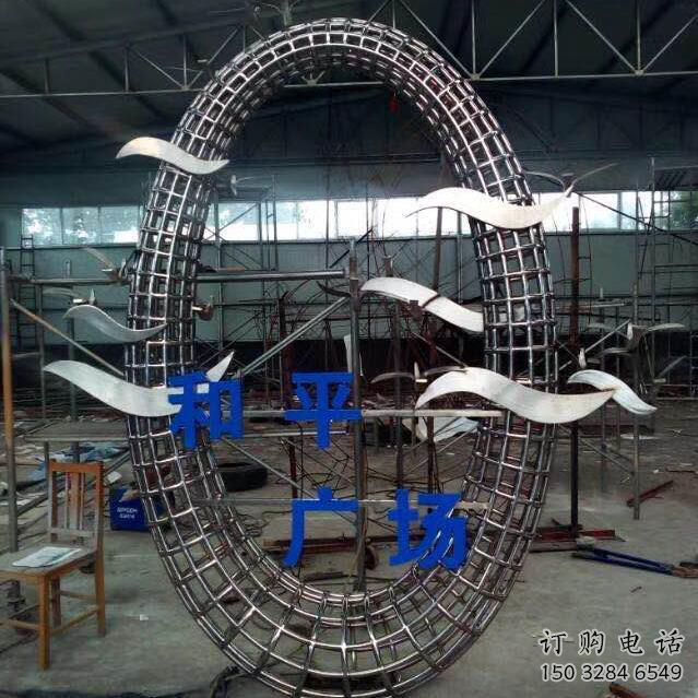 鏤空大雁雕塑廠家 幾何大雁雕塑 鏤空圓環雕塑