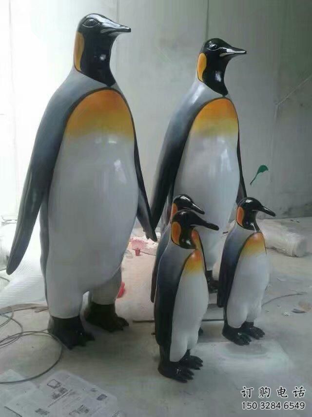 仿真企鵝雕塑廠家 立式動(dòng)物小品 不銹鋼仿真企鵝雕塑