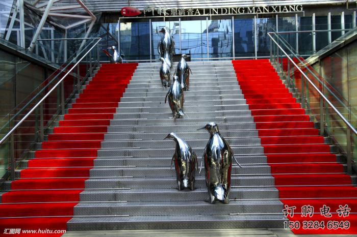 企鵝隊(duì)雕塑廠家 動(dòng)物組合 大型企鵝雕塑制作商