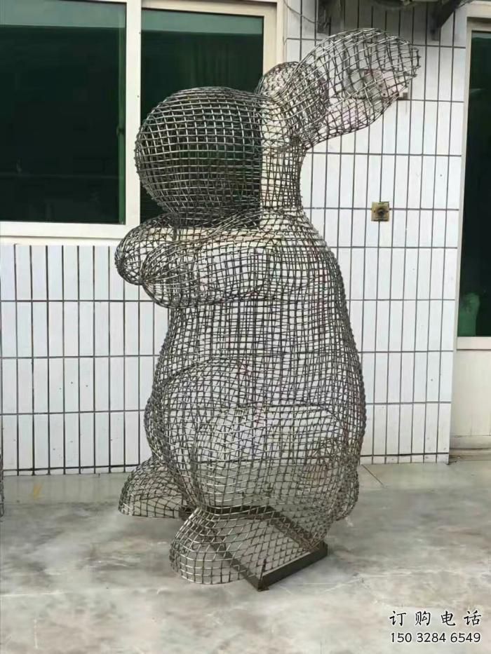 鏤空兔子雕塑廠家 網(wǎng)格透視款 不銹鋼鏤空兔子雕塑