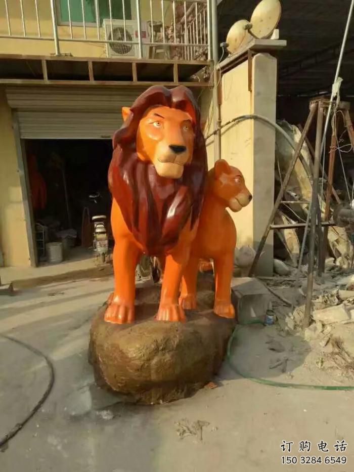 彩繪獅子雕塑廠家 動物景觀 公園獅子雕塑擺件