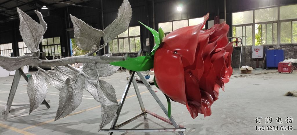 玫瑰花雕塑廠家  金屬花卉植物 不銹鋼玫瑰花雕塑制作商