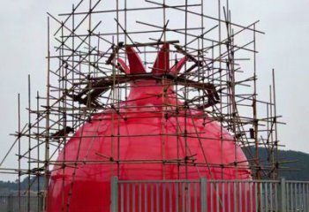 半圓石榴雕塑 幼兒園石榴屋雕塑廠家