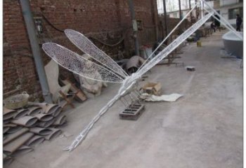 鏤空蜻蜓雕塑 公園拉絲小品 戶外別墅區蜻蜓雕塑廠家