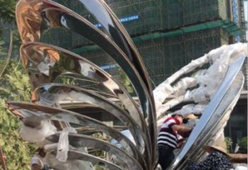 異形蝴蝶雕塑 公園鏤空擺件 戶外鏡面蝴蝶雕塑廠家