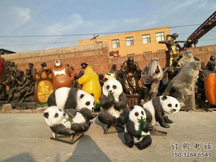 公園熊貓雕塑廠家 中式啞光小品 風景區仿真熊貓雕塑