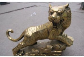 玄關老虎雕塑廠家 創意仿真擺件 風景區仿古老虎雕塑