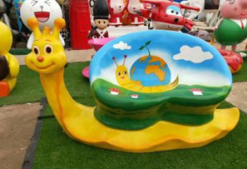 彩繪蝸牛雕塑廠家 卡通噴漆小品 戶外草地蝸牛雕塑