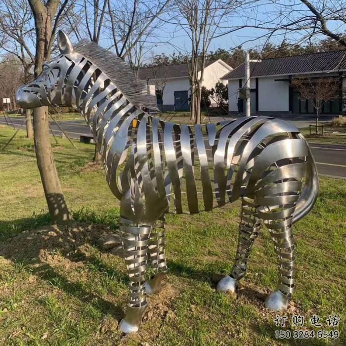 幾何斑馬雕塑廠家 中式戶外擺件 草地切面斑馬雕塑