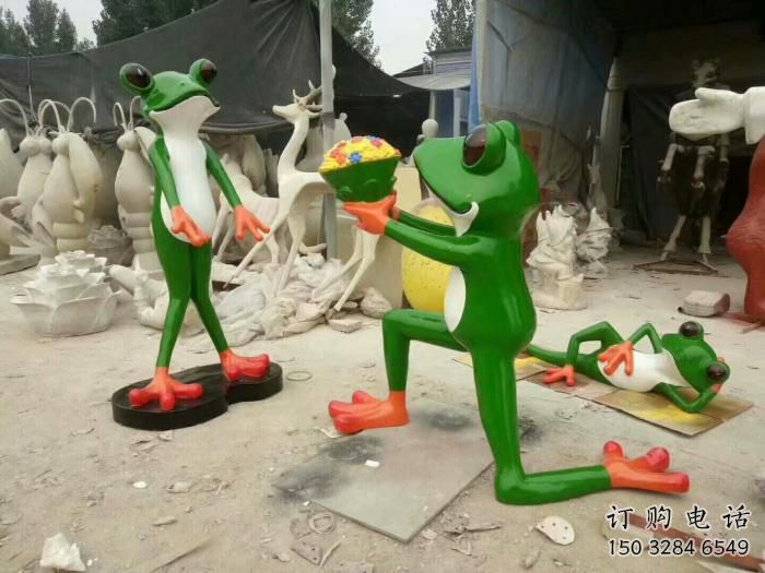 公園青蛙雕塑廠家 中式卡通小品 風景區彩繪青蛙雕塑