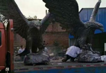 街道飛鷹雕塑廠家 戶外創意擺件 風景區仿古飛鷹雕塑