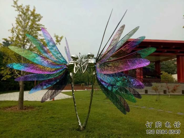 彩繪蜻蜓雕塑廠家 卡通噴漆小品 草地電鍍蜻蜓雕塑