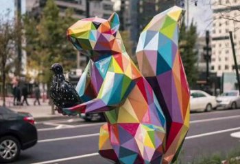 公園松鼠雕塑廠家 中式彩繪小品 風(fēng)景區(qū)切面松鼠雕塑