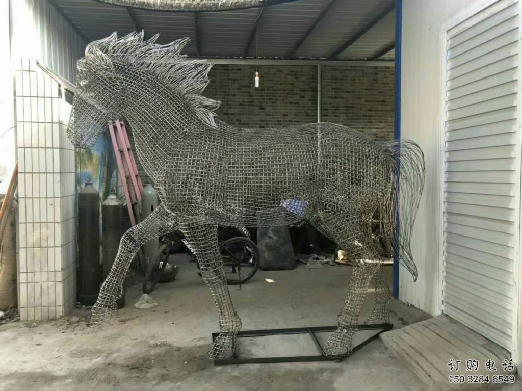 游樂場馬雕塑廠家 戶外賓館擺件 住宅小區鋼管馬雕塑
