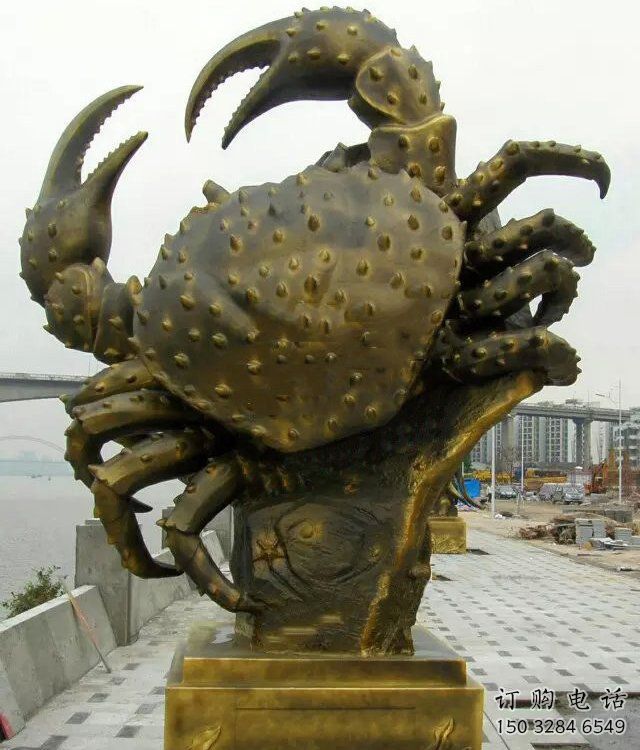 商業(yè)街螃蟹雕塑廠家 大型街頭擺件 步行街異形螃蟹雕塑