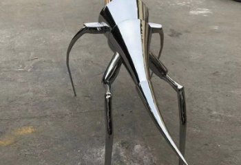 鍛造螞蚱雕塑廠家 創意公園小品 戶外鏡面螞蚱雕塑
