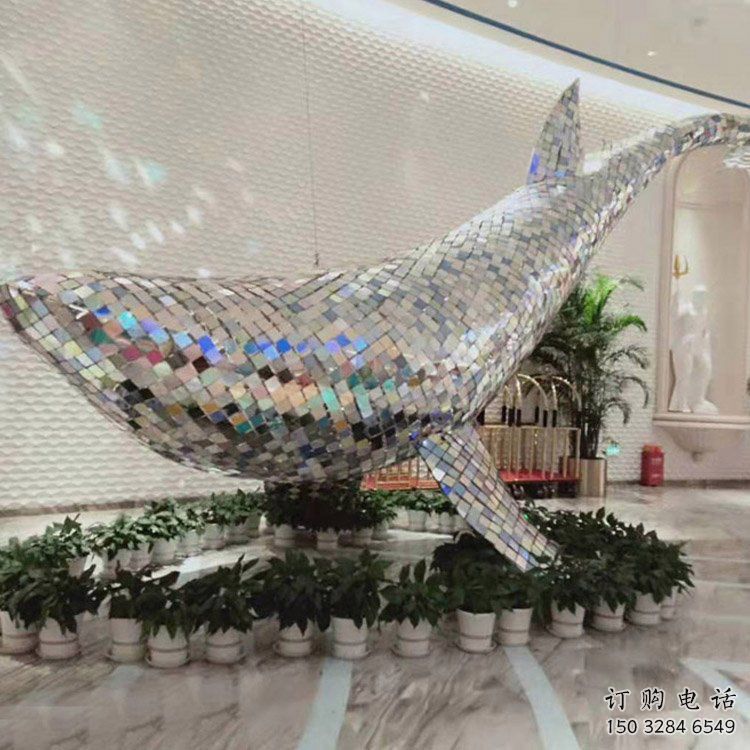 室內(nèi)金魚(yú)雕塑廠家 大型酒店小品 步行街異形金魚(yú)雕塑