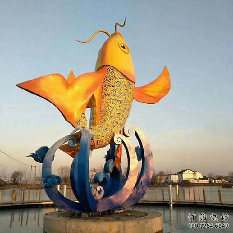 鏤空金魚雕塑廠家 創意抽象擺件 公園噴漆金魚雕塑