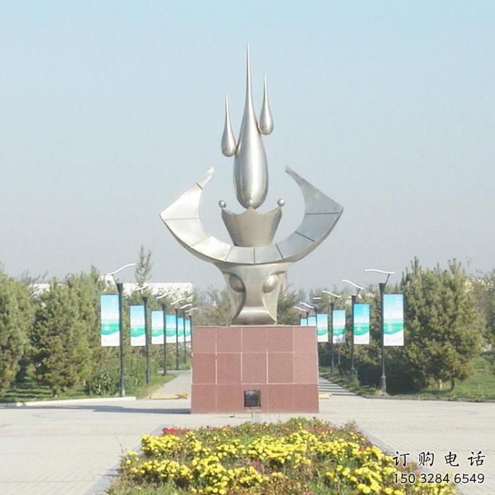 鏡面牛頭雕塑廠家 現代廣場擺件 游樂場異形牛頭雕塑