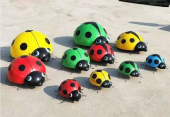 烤漆甲殼蟲雕塑廠家 卡通創意擺件 公園噴漆甲殼蟲雕塑