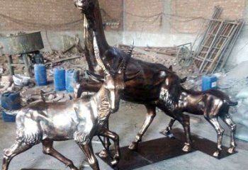 鍛造羊雕塑廠家 卡通噴漆擺件 廣場不銹鋼羊雕塑