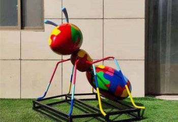 彩繪螞蟻雕塑廠家 卡通噴漆小品 草地切面螞蟻雕塑