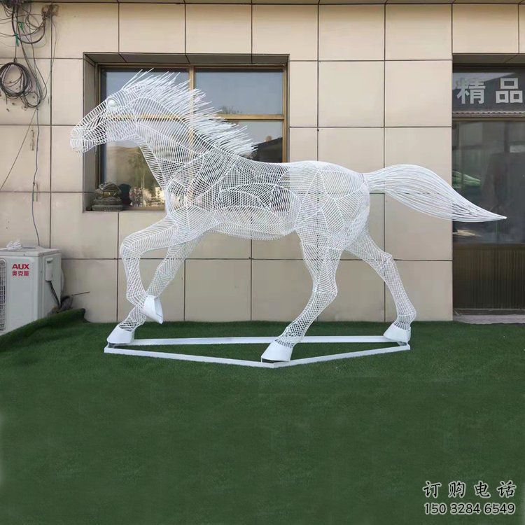 鏤空奔馬雕塑廠家 現代抽象擺件 戶外仿真奔馬雕塑