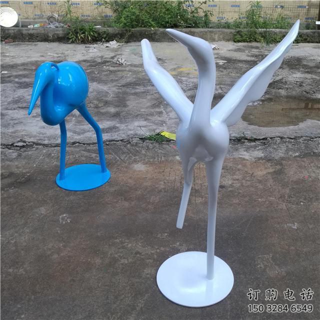 公園雀鳥雕塑廠家 中式烤漆小品 風景區仿真雀鳥雕塑