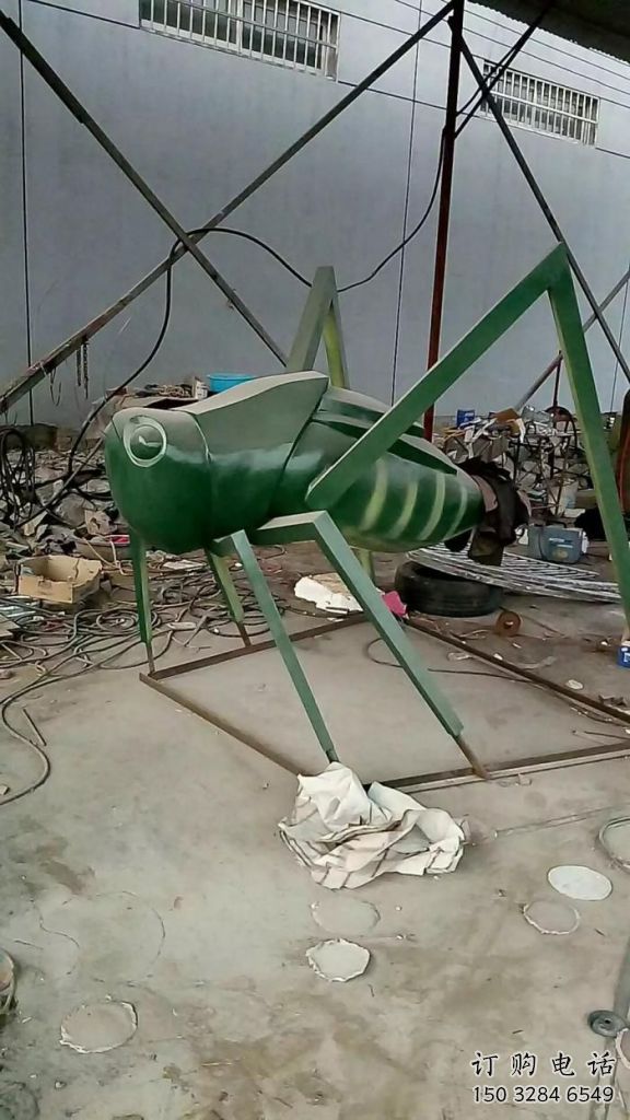 庭院蟈蟈雕塑廠家 歐式仿真擺件 戶外噴漆蟈蟈雕塑