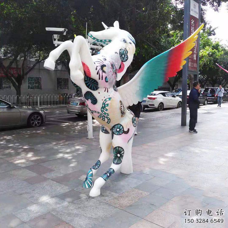 游樂場飛馬雕塑廠家 戶外卡通擺件 住宅小區彩繪飛馬雕塑