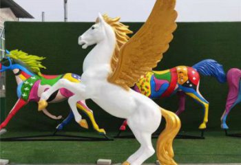 仿真飛馬雕塑廠家 大型創(chuàng)意擺件 公園噴漆飛馬雕塑