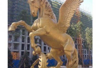 步行街飛馬雕塑廠家 創(chuàng)意鋼管擺件 草地鍍金飛馬雕塑