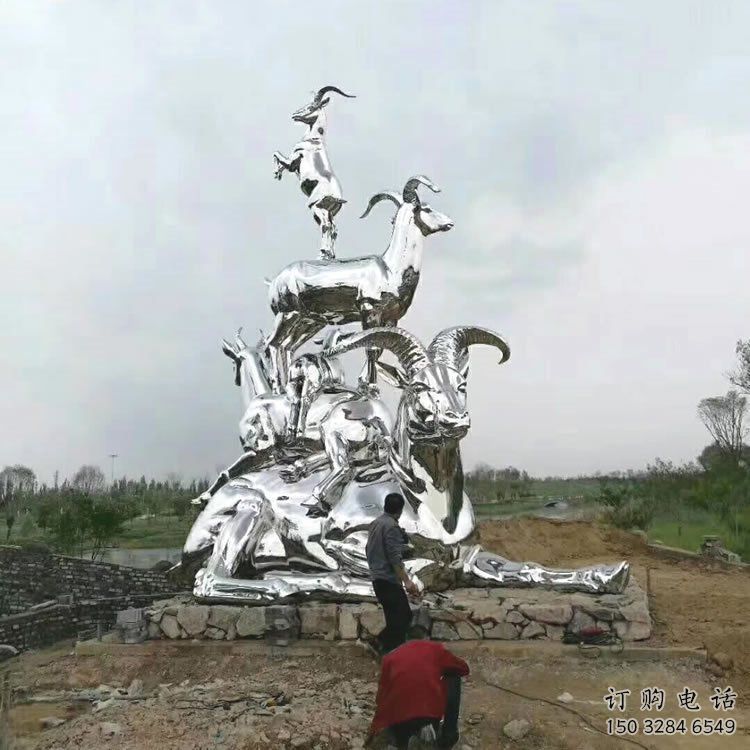 步行街綿羊雕塑廠家 戶外創(chuàng)意擺件 草地鏡面綿羊雕塑