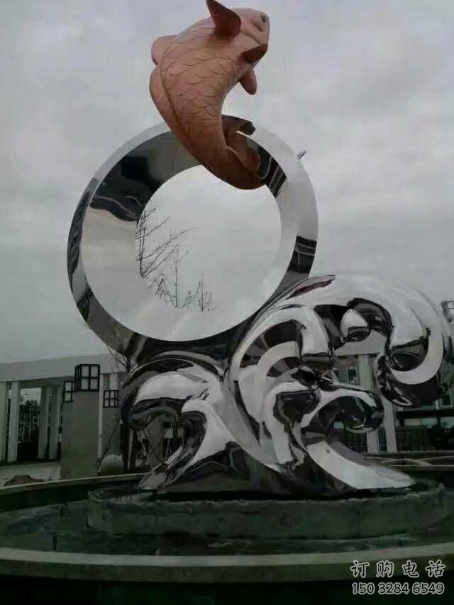 鏡面鯉魚跳龍門雕塑廠家 大型現(xiàn)代創(chuàng)意擺件