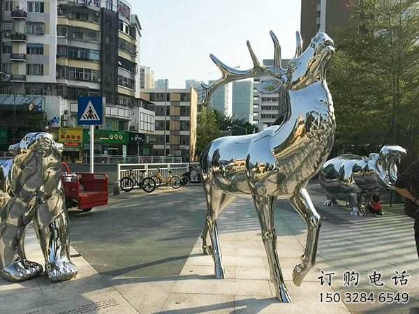 庭院梅花鹿雕塑廠家 歐式仿真擺件 戶外鏡面梅花鹿雕塑