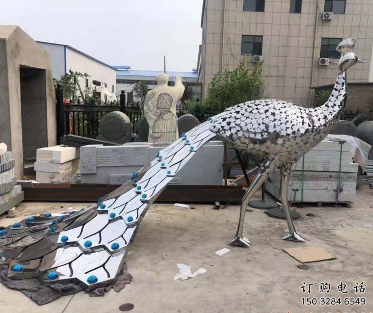 鏡面孔雀雕塑廠家 現(xiàn)代廣場擺件 戶外異形孔雀雕塑