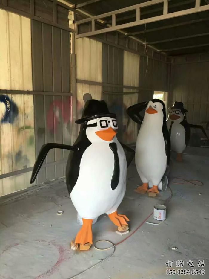 商場企鵝雕塑廠家 中式室內小品 酒店拉絲企鵝雕塑