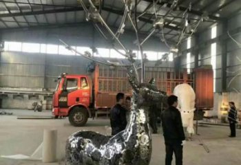 公園麋鹿雕塑廠家 中式鏡面小品 風景區抽象麋鹿雕塑