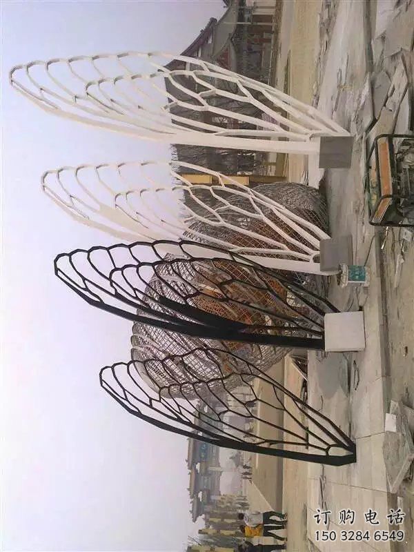 街道翅膀雕塑廠家 創意村口小品 酒店拉絲翅膀雕塑