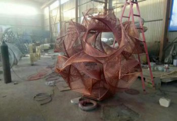 拉絲球狀雕塑廠家 鏤空創(chuàng)意擺件  大型不銹鋼球狀雕塑