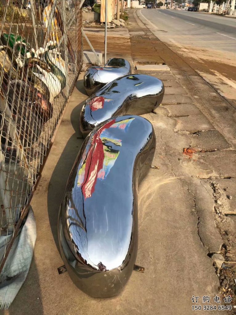 異形鵝卵石雕塑廠家 現(xiàn)代公園小品 戶外不銹鋼鵝卵石雕塑